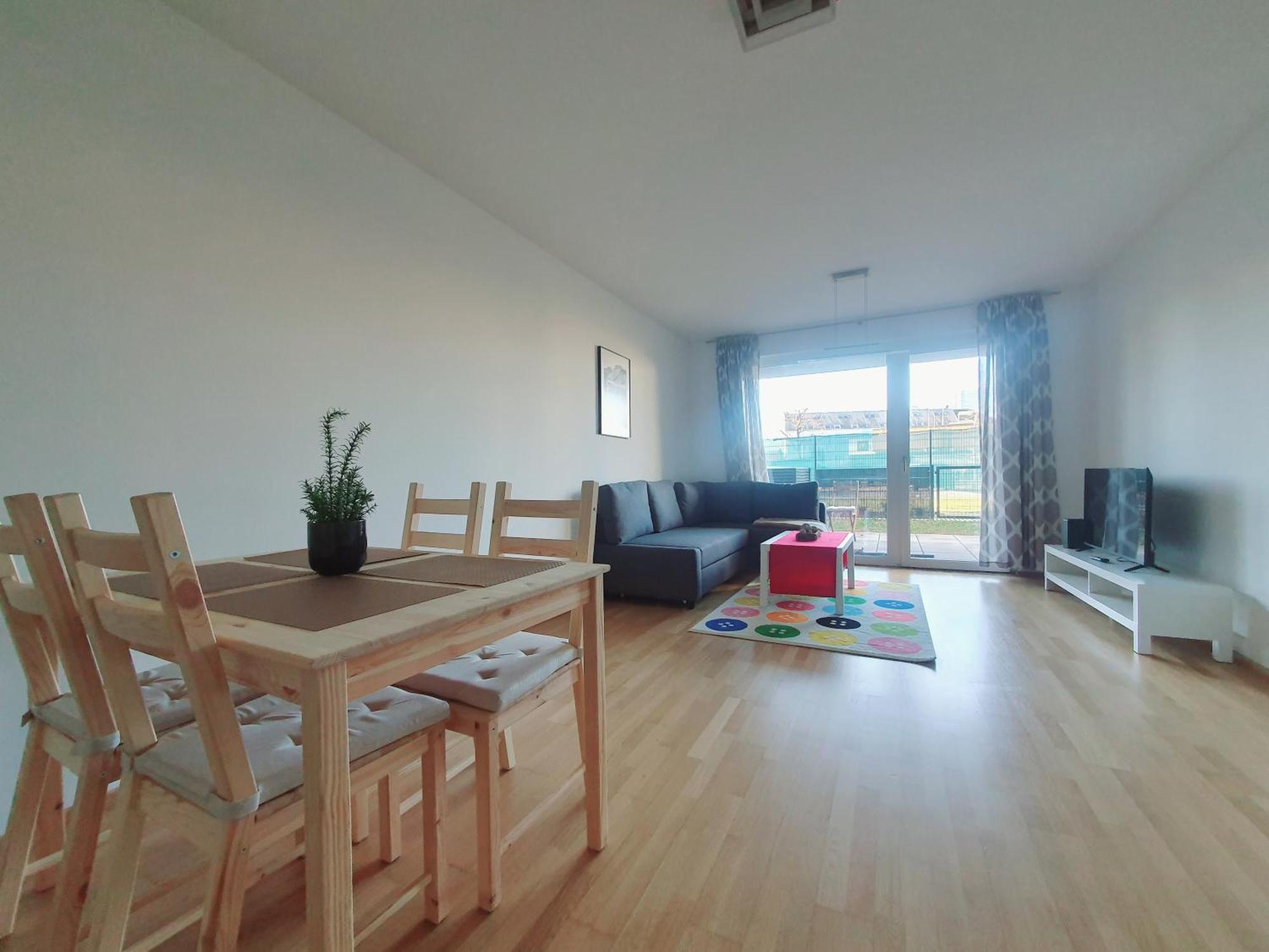 Near Lake One Bedroom Cute Apartment Wien Exteriör bild